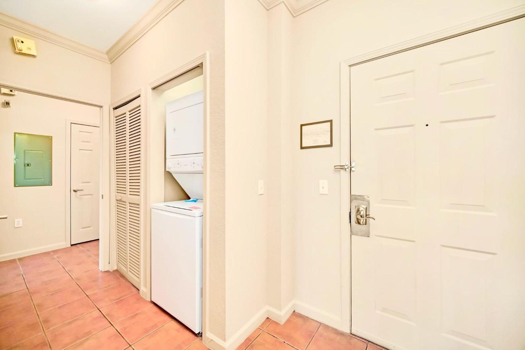 Stunning 2Br Condo With Hot Tub And Pool, Near Disney! Orlando Eksteriør bilde