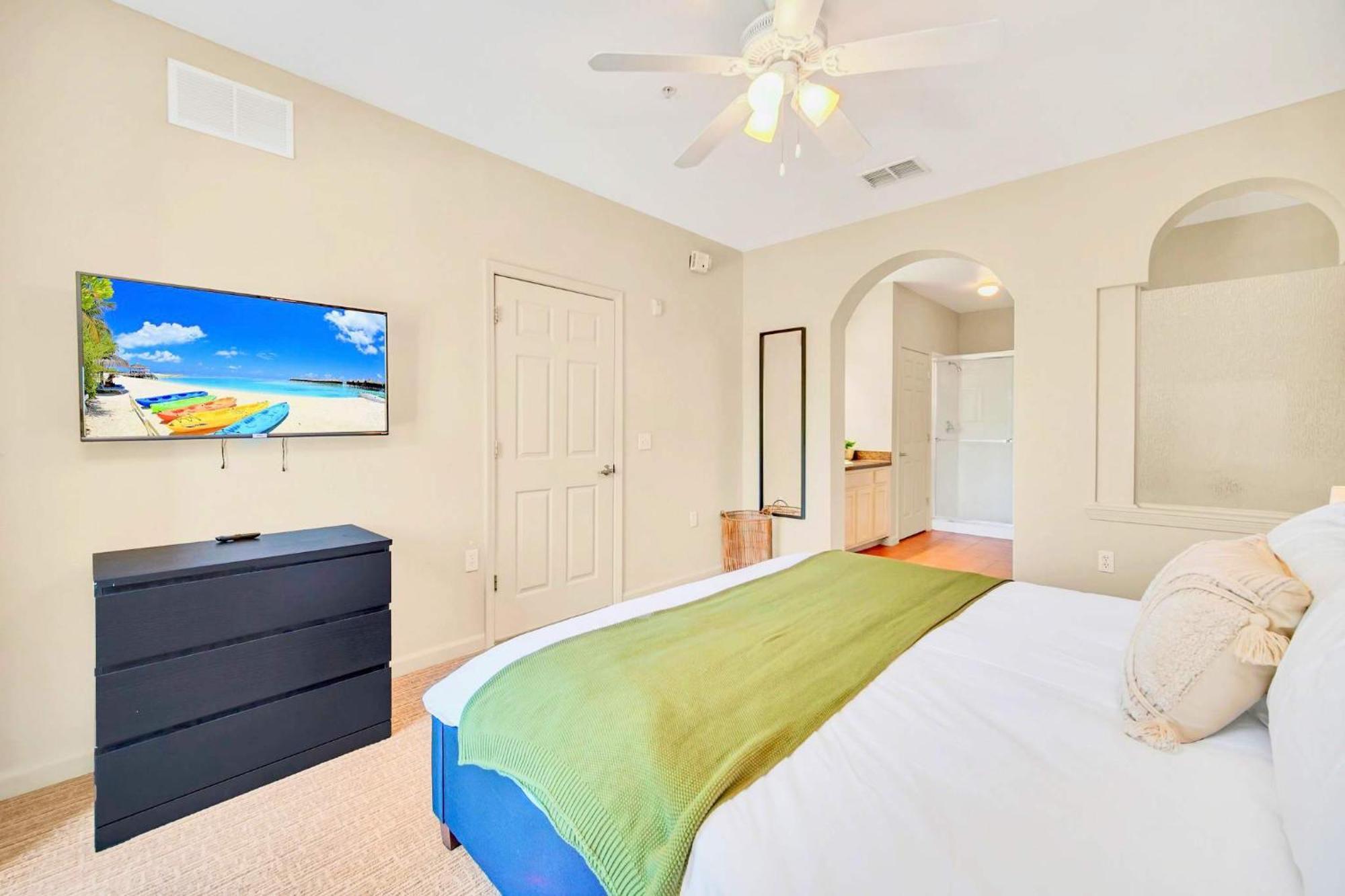 Stunning 2Br Condo With Hot Tub And Pool, Near Disney! Orlando Eksteriør bilde